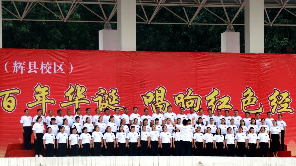 泽连斯基“清理门户”，扎卢日内疑似被解职，两者早传出不和